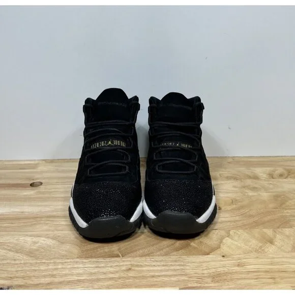 Jordan Women's Athletic Shoes - Black and Gold - Picture 2 of 8